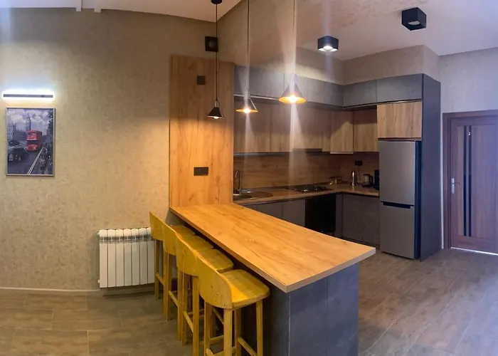 Apartment Near 28 Mall