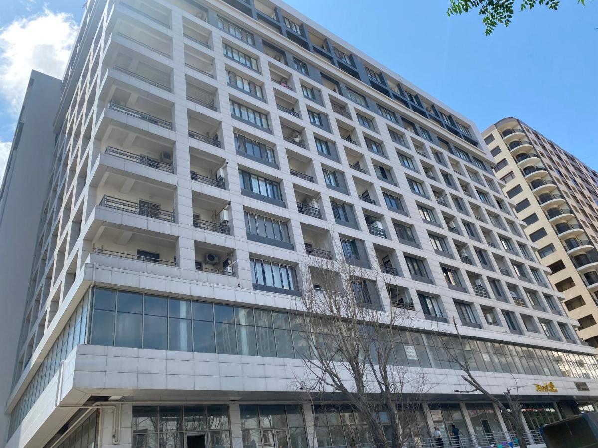 Near 28 Mall Lejlighed Baku